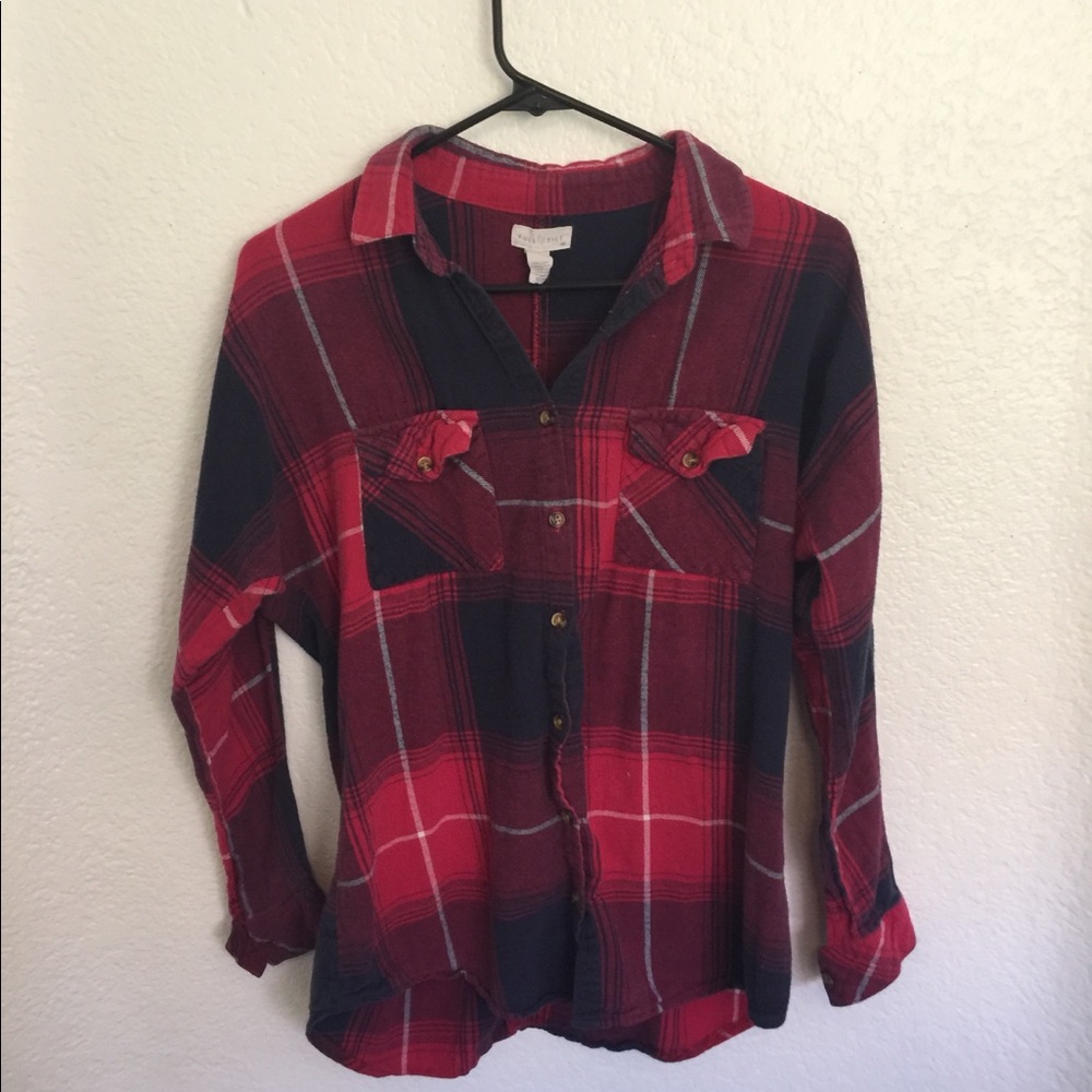 Full tilt Tilly’s red and black flannel